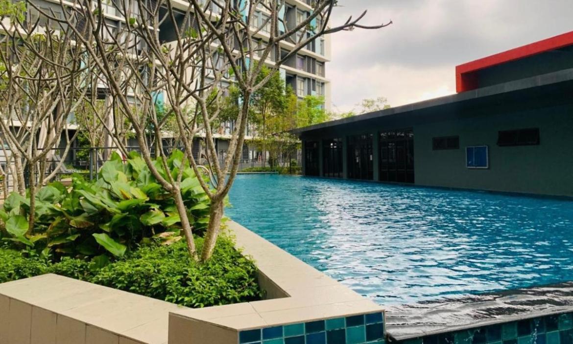 Apartment Core Soho Designer @ Klia Sepang